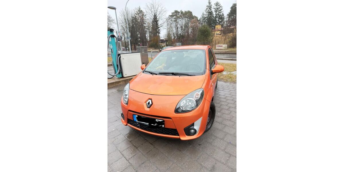 Renault Twingo 92.650 km 2.400 &euro; Strausberg 15344