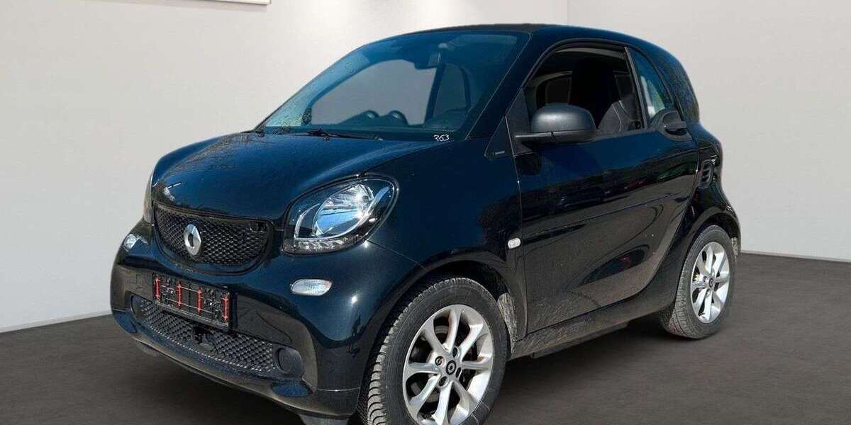 Smart forTwo 39.837 km 6.299 &euro; Berlin 12681