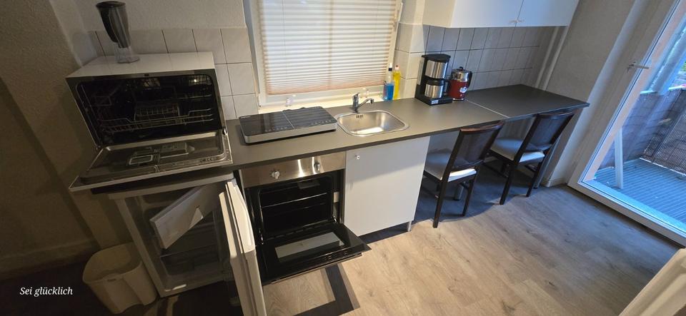 Etagenwohnung Sanitz - 1 Zimmer, 15 m&sup2;, 36&euro; | Angebot:25364657