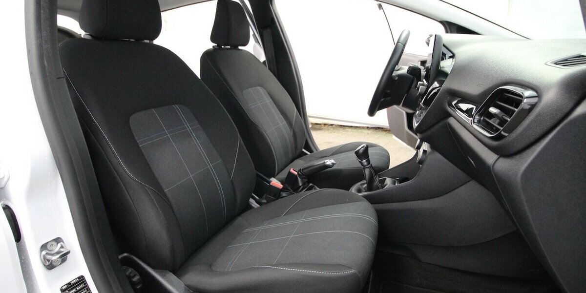 Ford Fiesta Cool & Connect LED+WINTER-PAKET+TEMPOMAT 68.388 km 11.990 &euro; Hagenow 19230