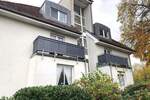 Nähe Rennbahn Bezugsfreie Wohnung mit Terrasse, Marmorbad + G-WC (Kauf möglich) 3 zimmer