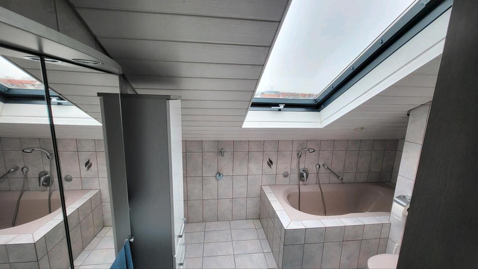 Dachgeschoßwohnung Schwieberdingen - 3.5 Zimmer, 76 m&sup2;, 299.000&euro; | Angebot:24762155