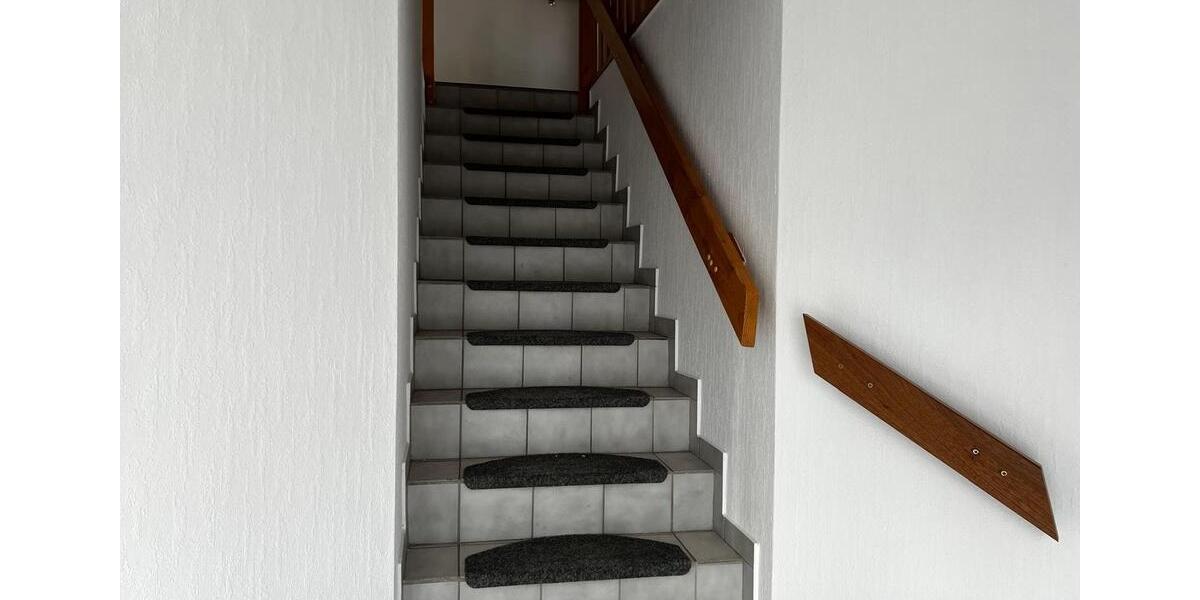 Doppelhaushälfte Ibbenbüren - 5 Zimmer, 115 m&sup2;, 1.600&euro; | Angebot:25333107