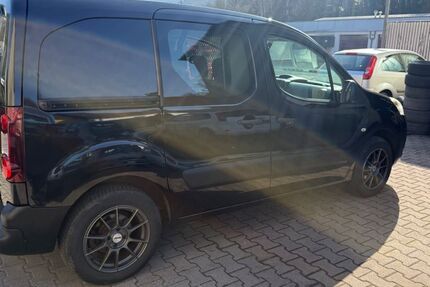 Peugeot Partner 126.000 km 4.900 &euro; Idar-Oberstein 55743