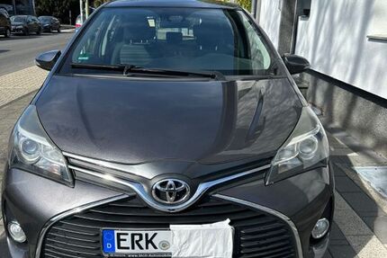 Toyota Yaris 95.574 km 8.300 &euro; Erkelenz 41812