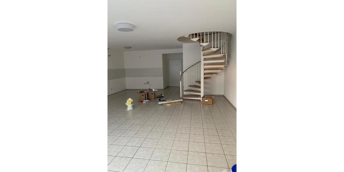 Maisonettenwohnung Bad Camberg - 3 Zimmer, 110 m&sup2;, 1.350&euro; | Angebot:25402550