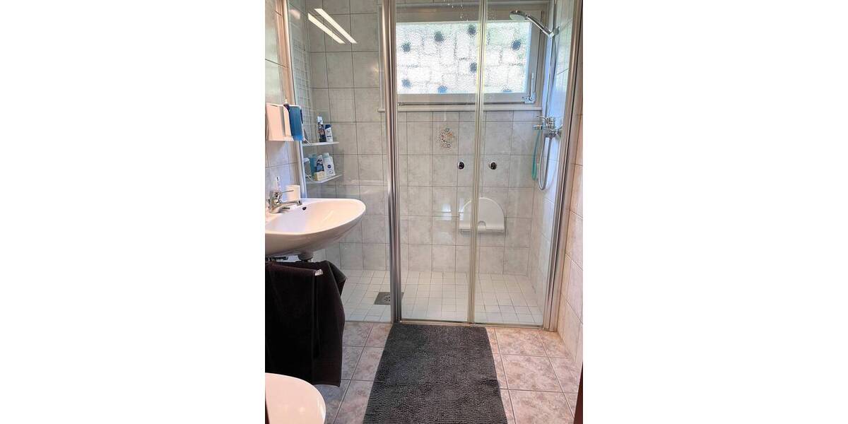 Einfamilienhaus Bad Brückenau - 9 Zimmer, 201 m&sup2;, 295.000&euro; | Angebot:25696671