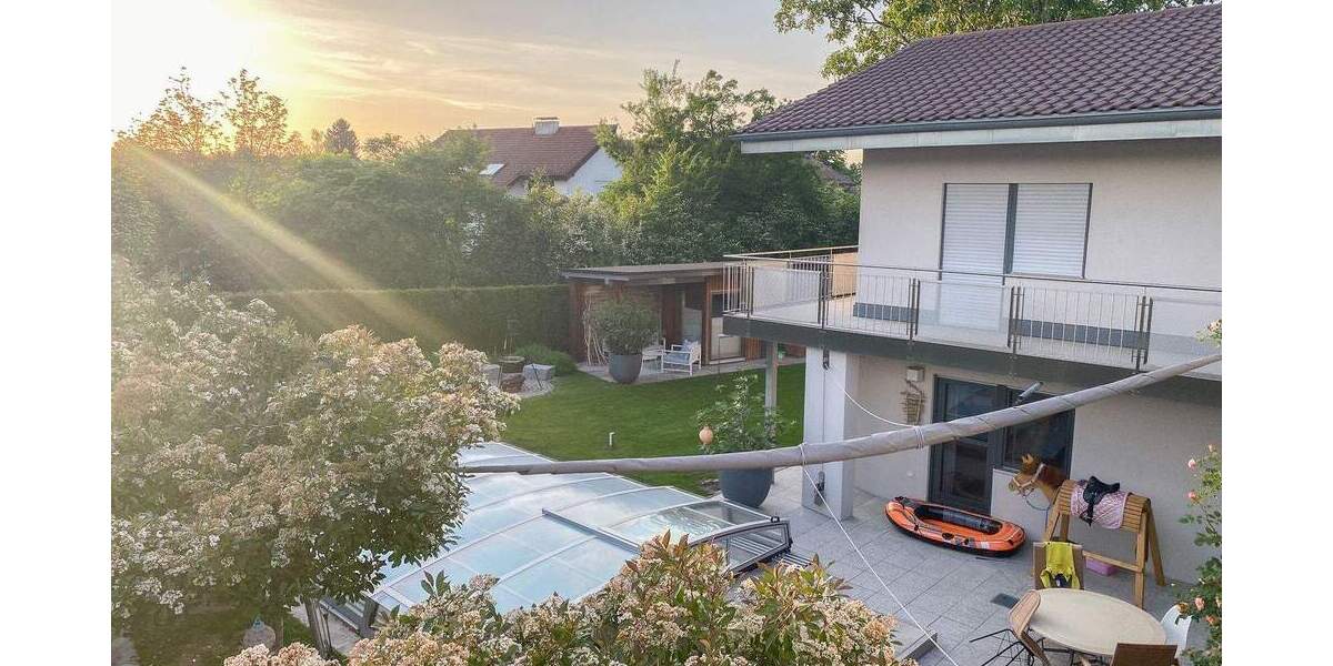 Einfamilienhaus Tettnang - 8 Zimmer, 270 m&sup2;, 2.900&euro; | Angebot:24870936