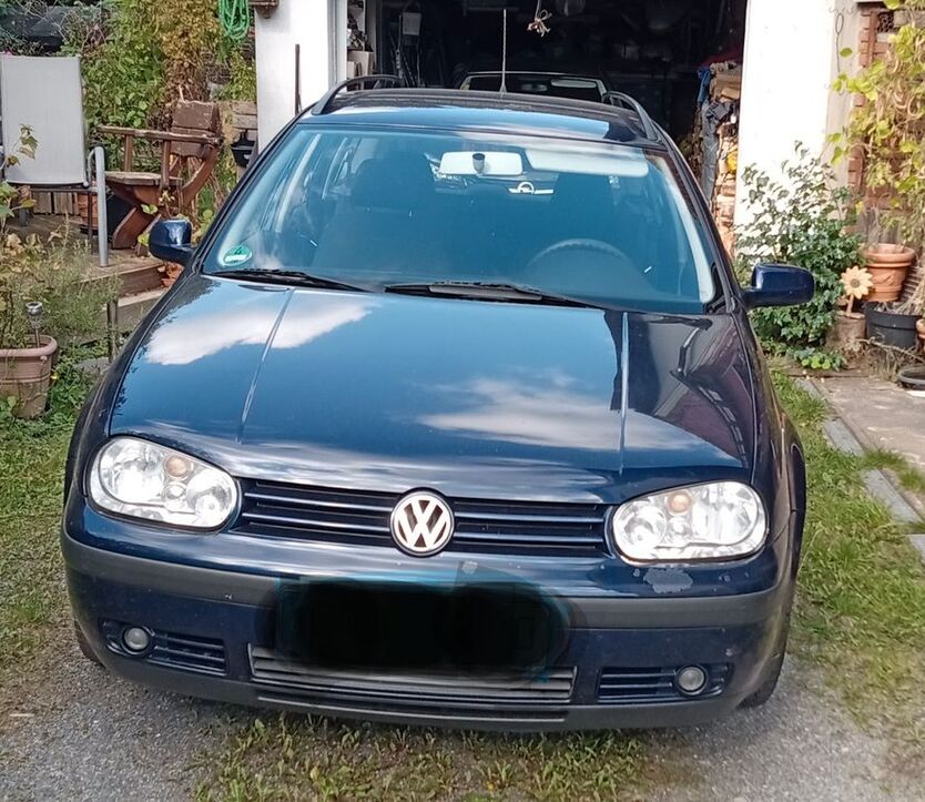 VW Golf 255.600 km 1.600 € Reichelsheim 64385