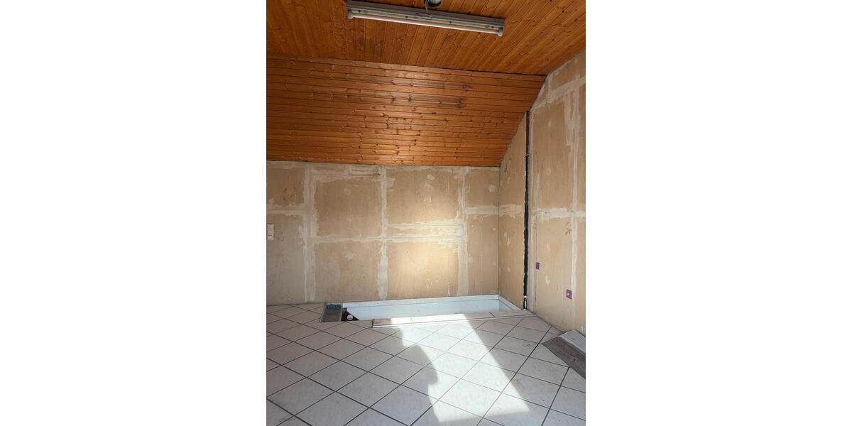 Reihenhaus Losheim am See - 5 Zimmer, 92 m&sup2;, 49.500&euro; | Angebot:26614840