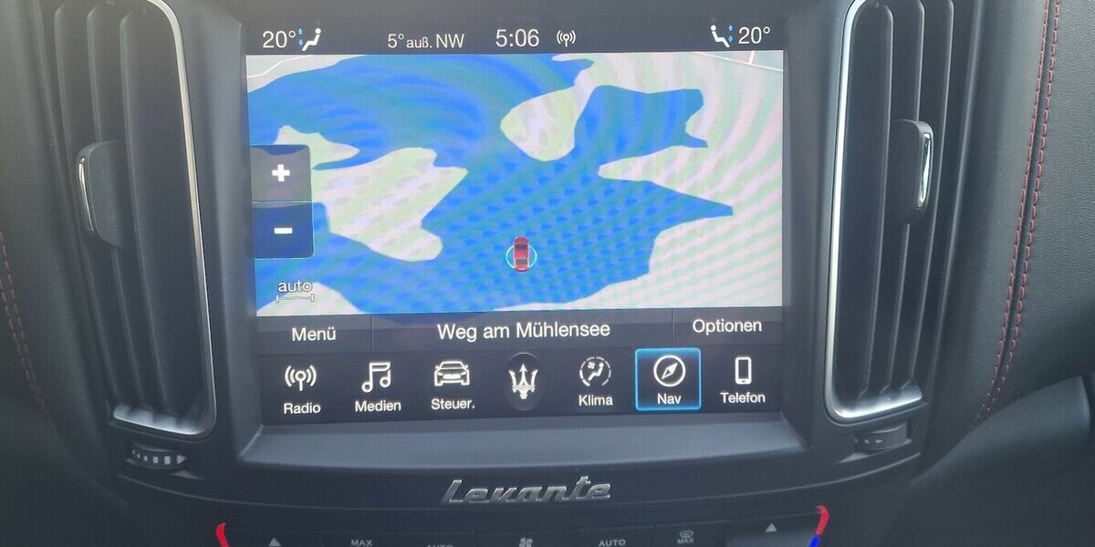 Maserati Levante Q4 Gran Sport Luftfederung 71.500 km 44.998 &euro; Landau 76829