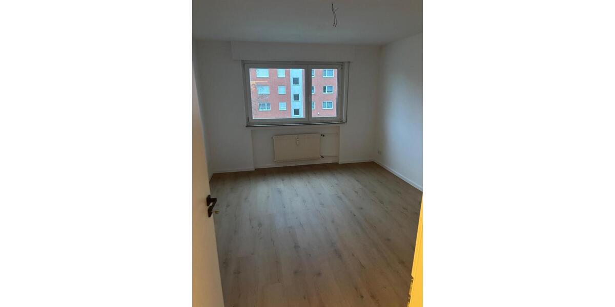 Etagenwohnung Schweinfurt Gartenstadt - 3 Zimmer, 75 m&sup2;, 760&euro; | Angebot:26694035