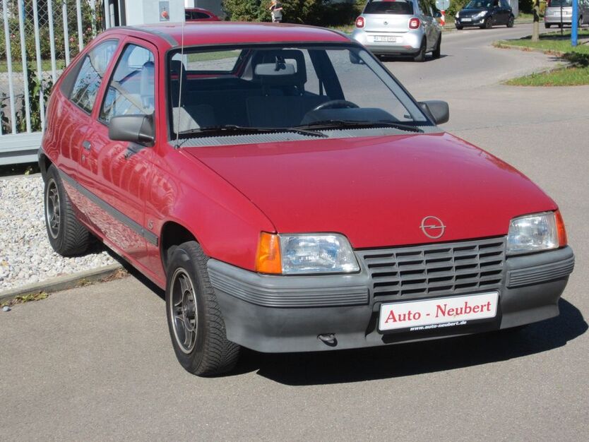 Opel Kadett 84.000 km 3.950 € Stadtbergen 86391