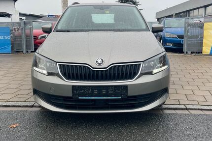 Skoda Fabia 127.285 km 8.999 € Fürth 90763