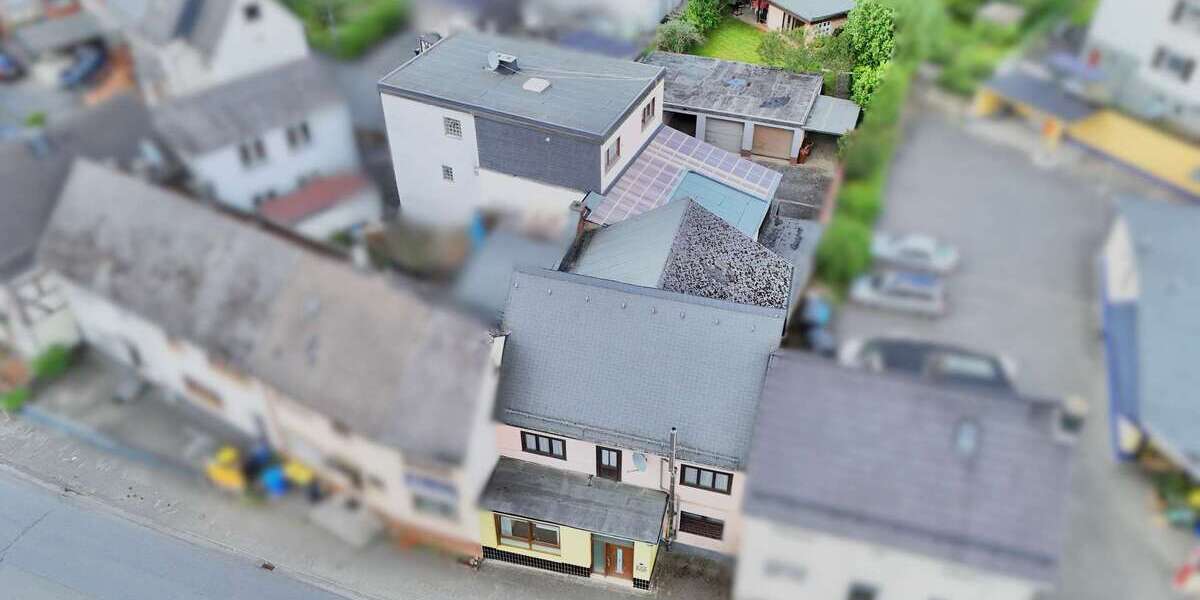 Kapitalanlage: Wohn - und Gewerbeobjekt mit 5 Einheiten in Herborn OT - Mehrfamilienhaus, Wohnhaus Herborn | Angebot:27191513