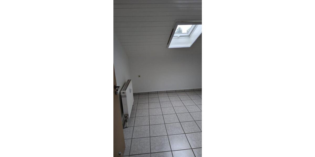 Dachgeschoßwohnung Kirchberg im Wald - 3 Zimmer, 75 m&sup2;, 485&euro; | Angebot:26413778