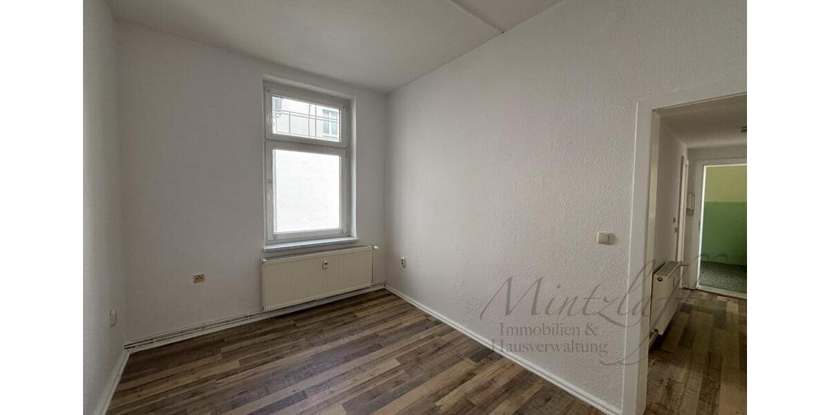 Etagenwohnung Stendal - 2 Zimmer, 37 m&sup2;, 295&euro; | Angebot:26386084