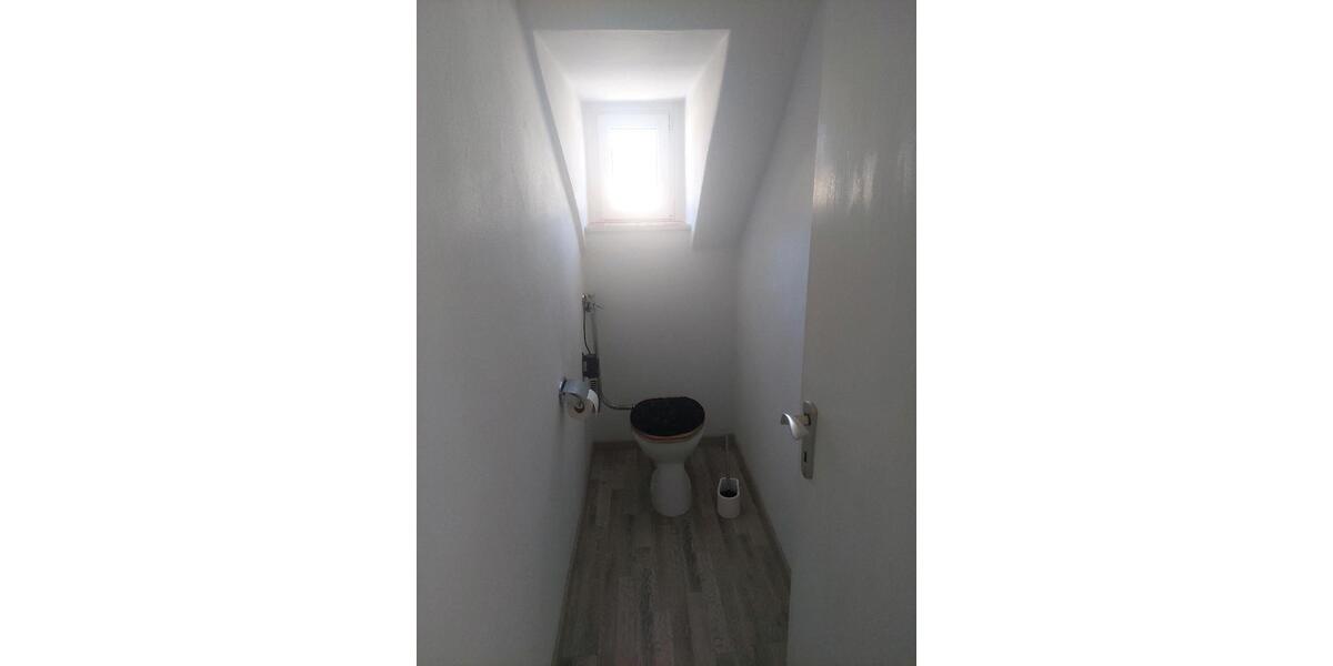 Dachgeschoßwohnung Wunsiedel - 2 Zimmer, 55 m&sup2;, 250&euro; | Angebot:26424228