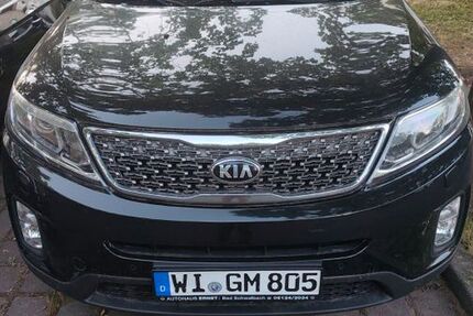 Kia Sorento 183.000 km 9.999 &euro; Frankfurt 65934