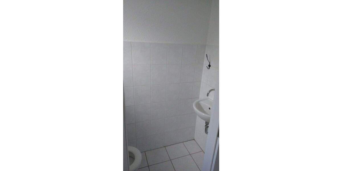 Reihenmittelhaus Merseburg - 4 Zimmer, 121 m&sup2;, 278.000&euro; | Angebot:25879472