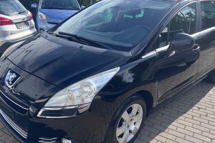 Peugeot 5008 146.000 km 5.000 &euro; Kassel 34123