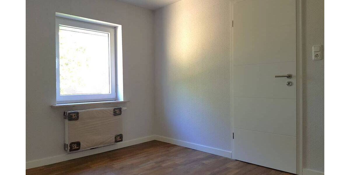 Einfamilienhaus Hude Hudermoor - 4 Zimmer, 100 m&sup2;, 1.050&euro; | Angebot:26868099