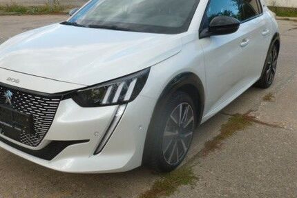 Peugeot 208 47.500 km 16.890 &euro; Stahnsdorf 14532