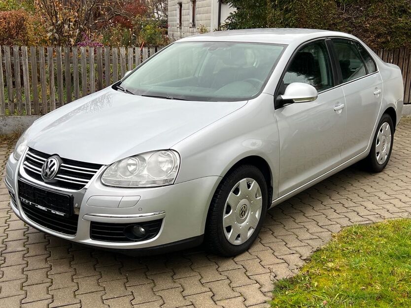 VW Jetta 188.556 km 5.390 € Poing 85586