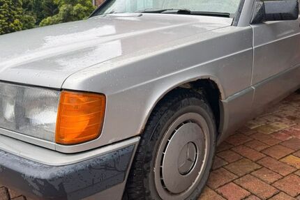 Mercedes-Benz 190 238.242 km 1.550 &euro; Neu Wulmstorf 21629