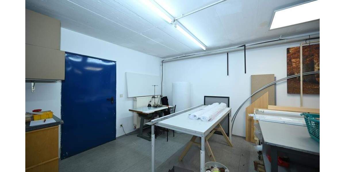 Gewerbeobjekt Neumarkt Altenhof - 1 Zimmer, 198.000&euro; | Angebot:25683130