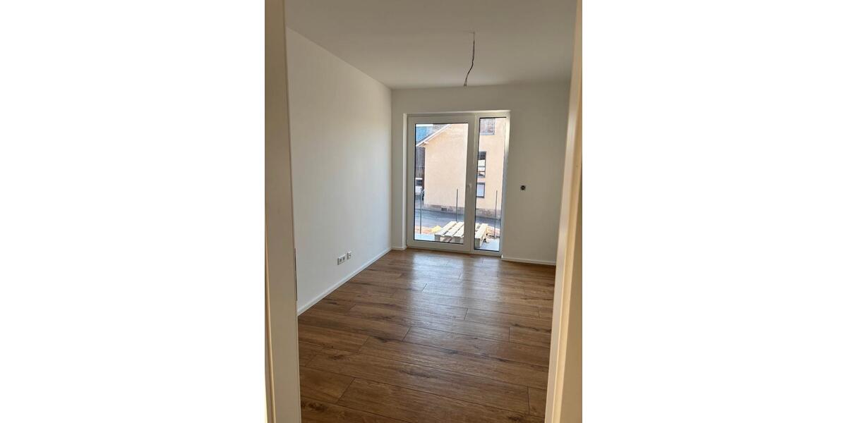 Etagenwohnung Künzell - 3 Zimmer, 90 m&sup2;, 349.000&euro; | Angebot:27163078