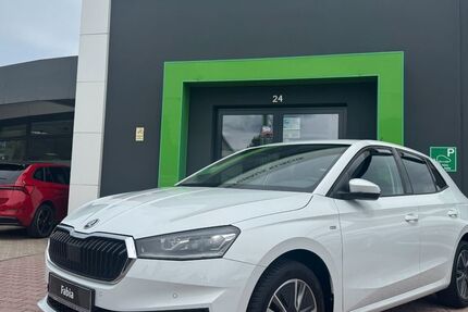 Skoda Fabia 24.466 km 21.500 &euro; Görlitz 02828