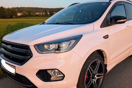 Ford Kuga 70.000 km 19.000 € Allershausen 85391