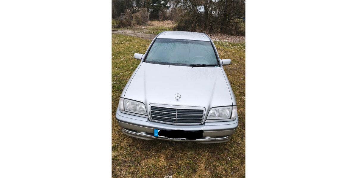 Mercedes-Benz C 180 200.700 km 1.700 &euro; Memmelsdorf 96117