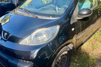 Peugeot 107 159.900 km 1.699 &euro; Berlin-Lichtenrade 12309