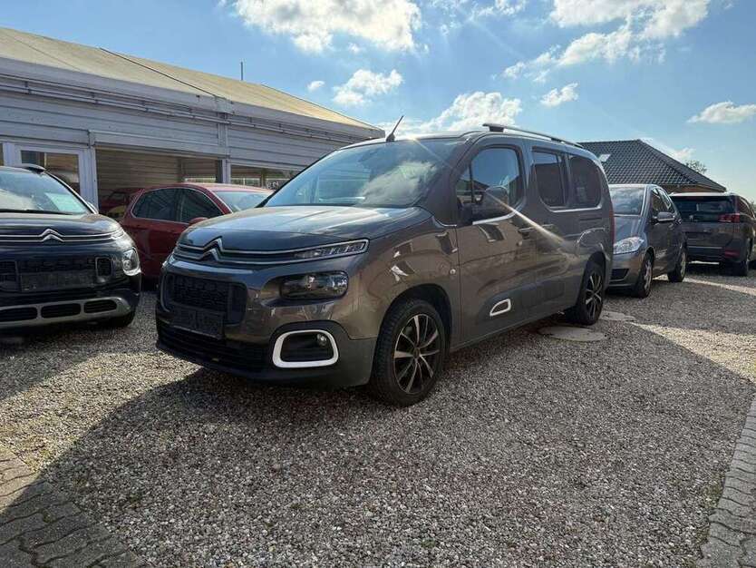 Citroen Berlingo 111.200 km 16.900 € Gremersdorf 23758