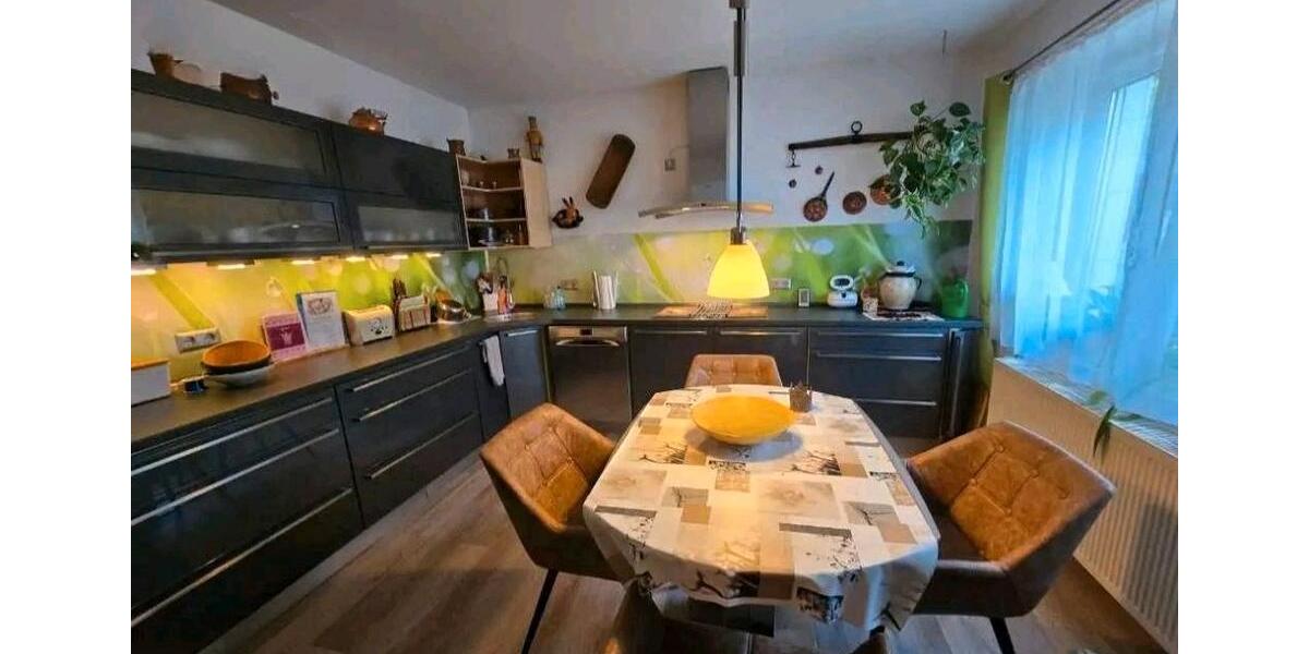 Mehrfamilienhaus, Wohnhaus Apolda - 7.5 Zimmer, 289 m&sup2;, 359.000&euro; | Angebot:26819035
