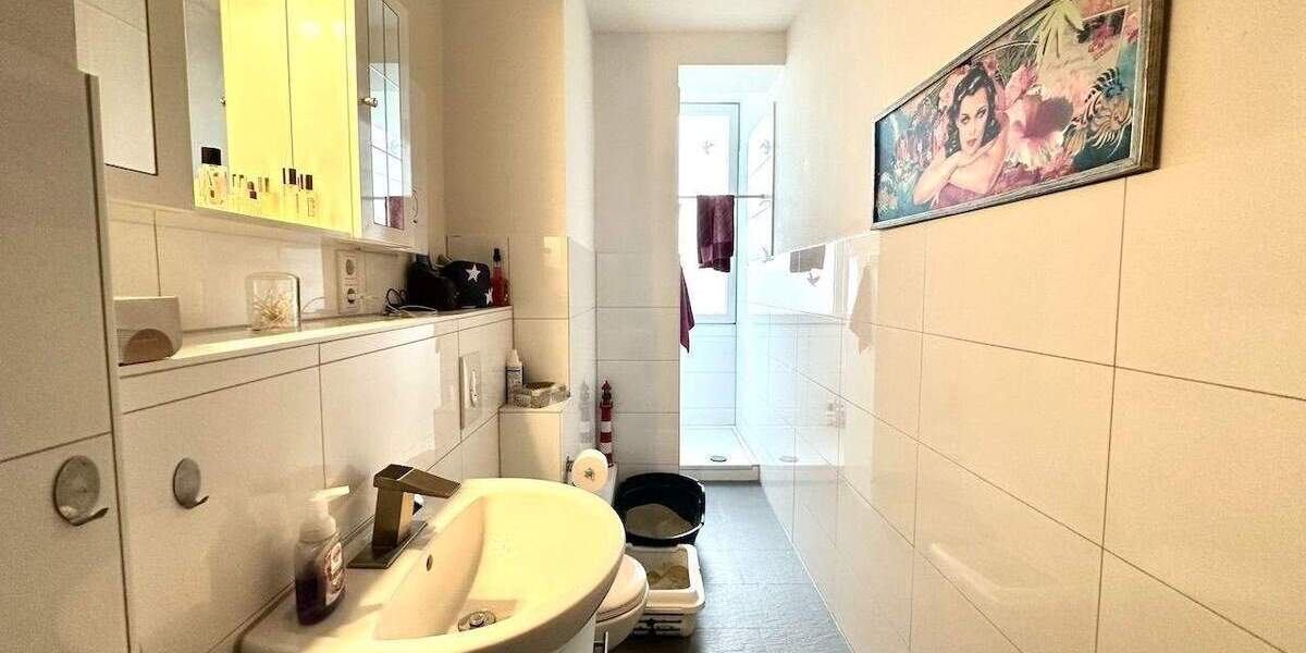 Saniertes Dreifamilienhaus in zentraler Wohnlage 6 zimmer