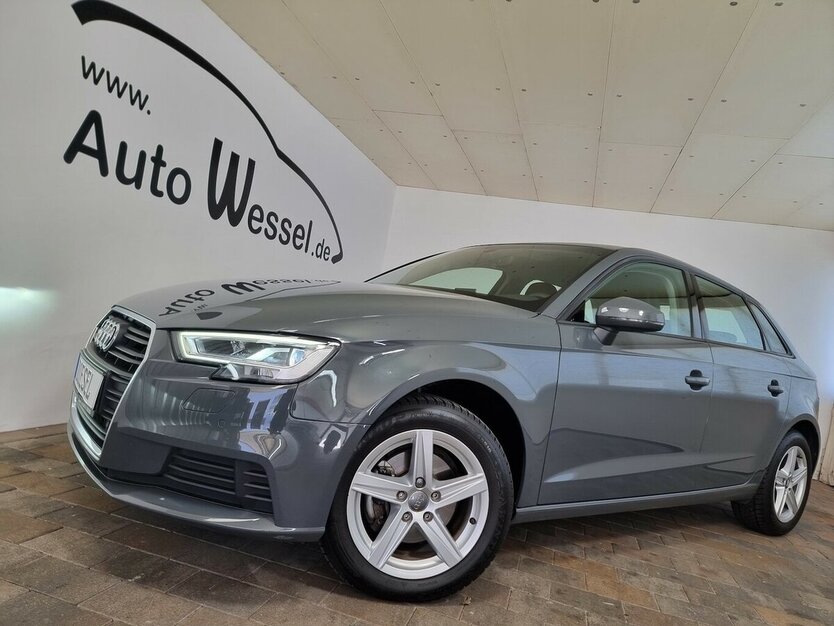 Audi A3 30 TDI LED SHZ Navi Leder Tempomat Digital 88.900 km 19.450 € Garrel 49681
