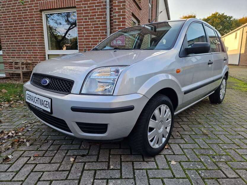 Ford Fusion 173.975 km 2.200 € Delmenhorst 27755
