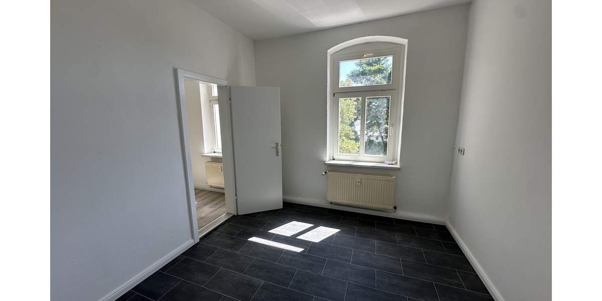 Frisch saniert: 3-Raum Wohnung! Gemütlich wohnen in Gera-Debschwitz nahe dem Stadtwald - Etagenwohnung Gera Debschwitz | Angebot:26959993