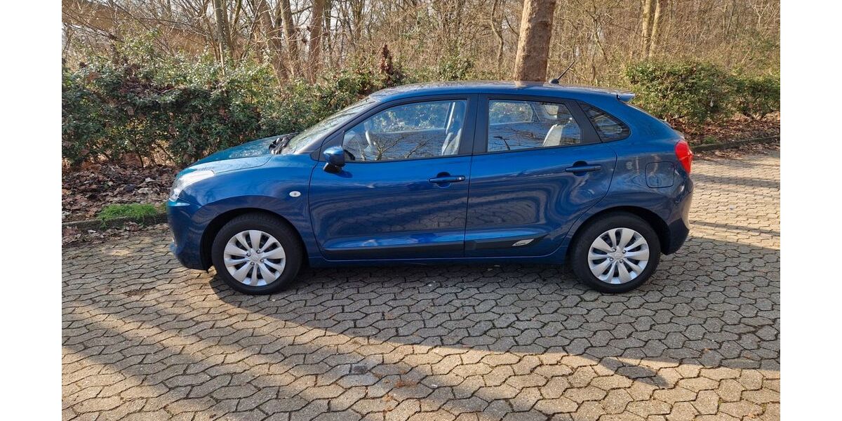Suzuki Baleno 19.600 km 10.500 &euro; Düsseldorf 40597