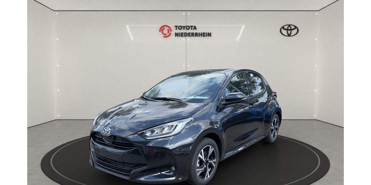 Toyota Yaris 3.500 km 28.890 &euro; Krefeld 47809