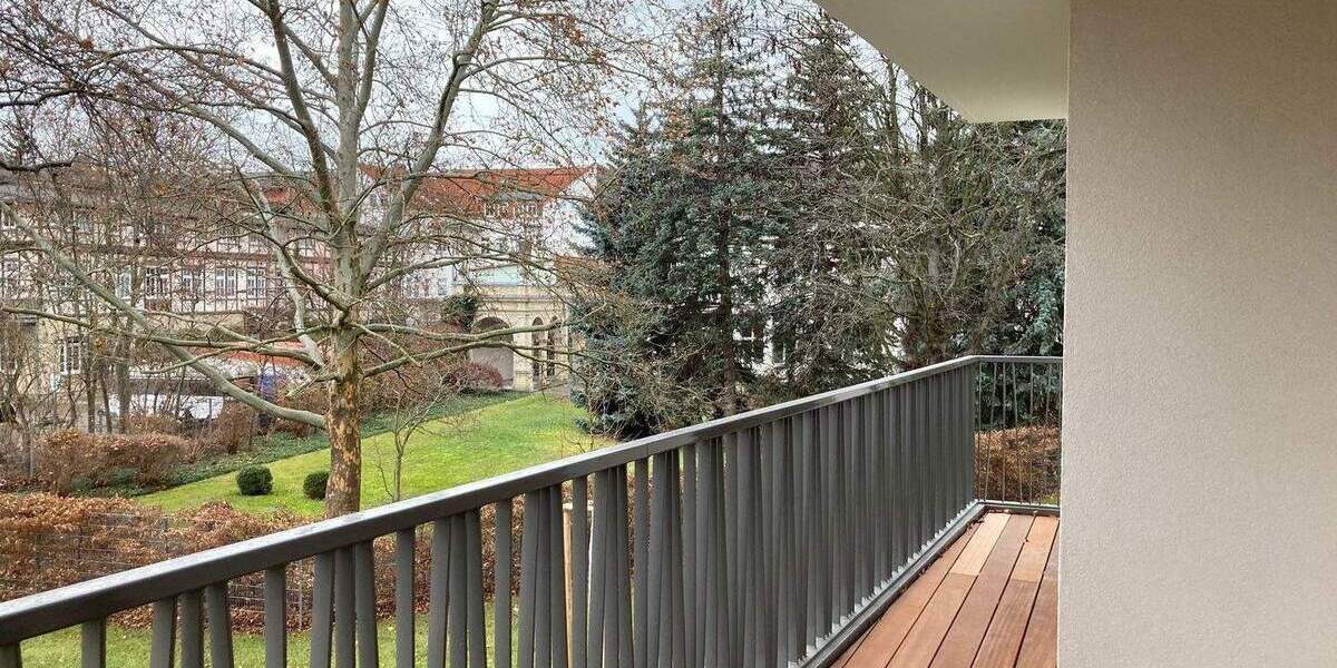 Wohnen in der Innenstadt mit Blick ins Grüne - inklusive Einbauküche 3 zimmer