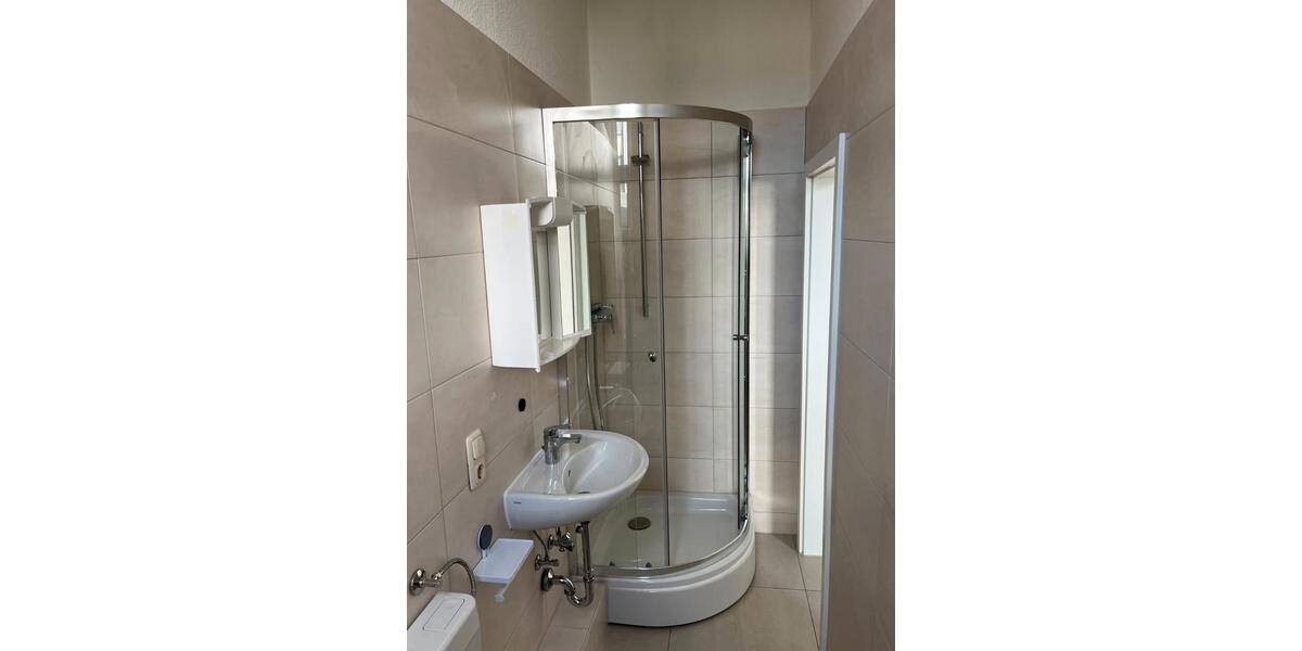 Etagenwohnung Waren (Müritz) - 1 Zimmer, 35 m&sup2;, 385&euro; | Angebot:26309106