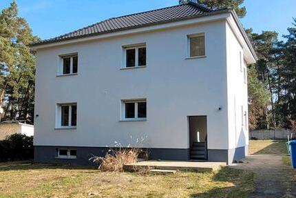 Haus Zeuthen - 5 Zimmer, 140 m&sup2;, 2.250&euro; | Angebot:26224359