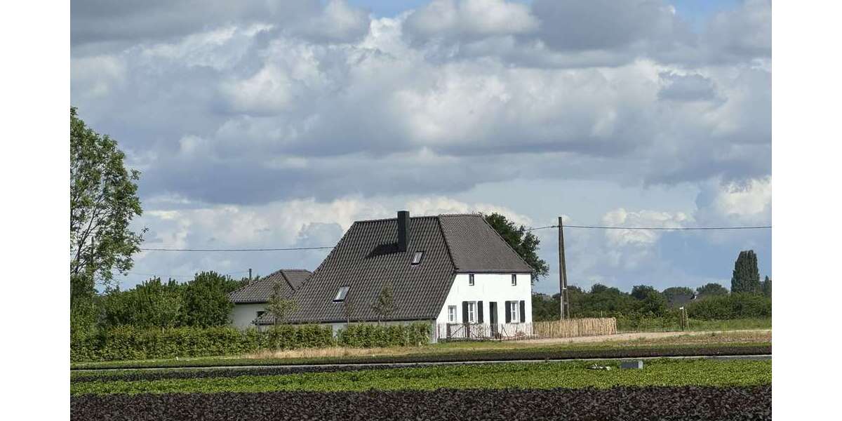 Einfamilienhaus Bedburg-Hau Hau - 3 Zimmer, 144 m&sup2;, 1.990&euro; | Angebot:26238181