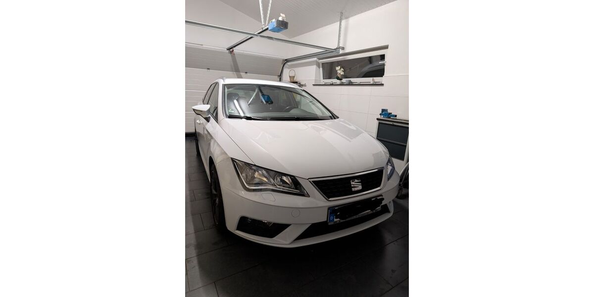 Seat Leon 132.000 km 7.750 &euro; Cloppenburg 49661
