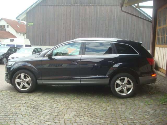 Q7