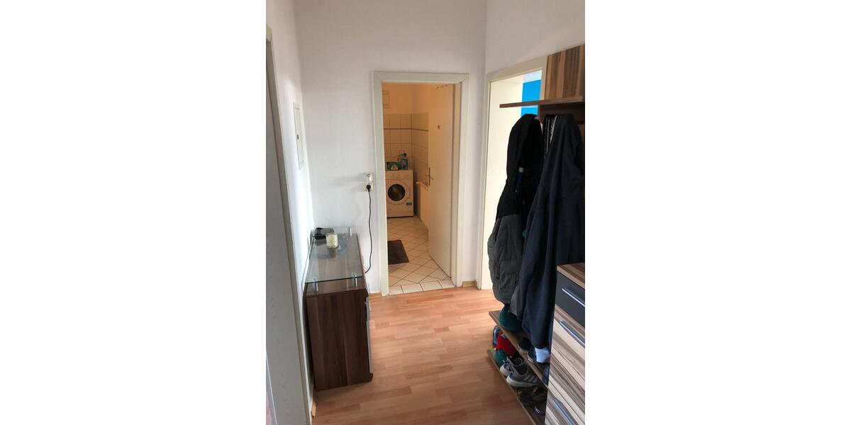 Etagenwohnung Weißenfels - 4 Zimmer, 80 m&sup2;, 487&euro; | Angebot:26003570